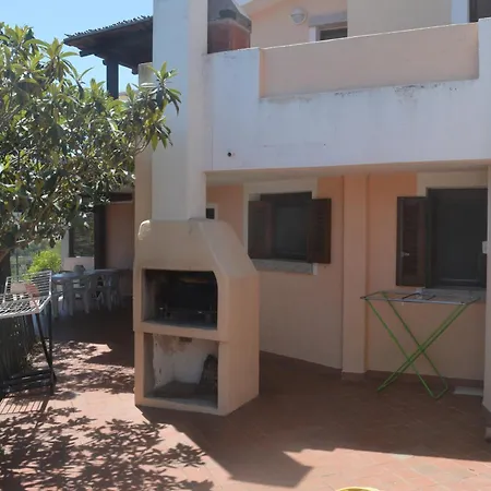 Casa Lantana Lägenhet Porto Taverna